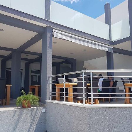 Rooms Lanterna Metajna Exterior foto